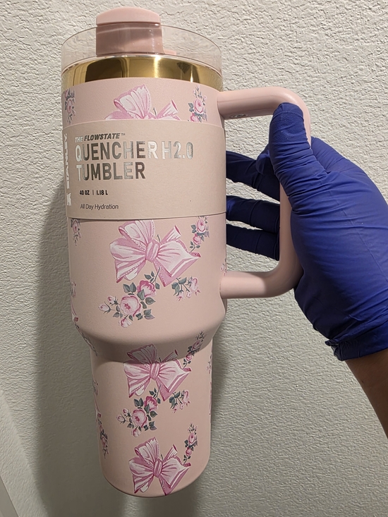 Stanley Pink Loveshackfancy Print Quencher Tumbler 40 Oz - Picture 2 of 2